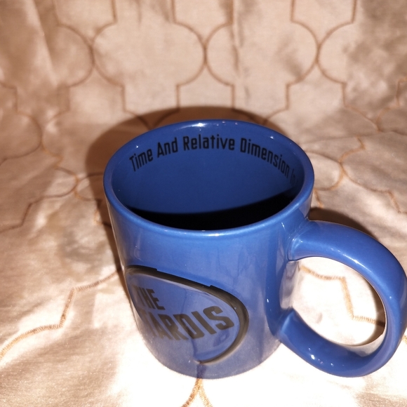 Doctor Who TARDIS 2D Relief Officially Licensed 2009 - Picture 9 of 10